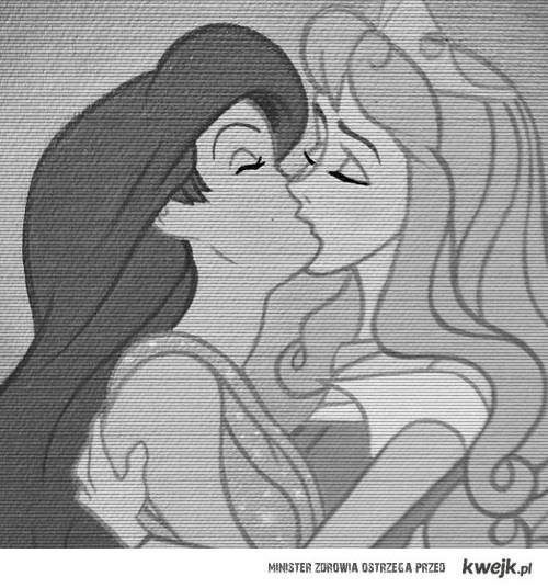 Disney lesbian belle comic