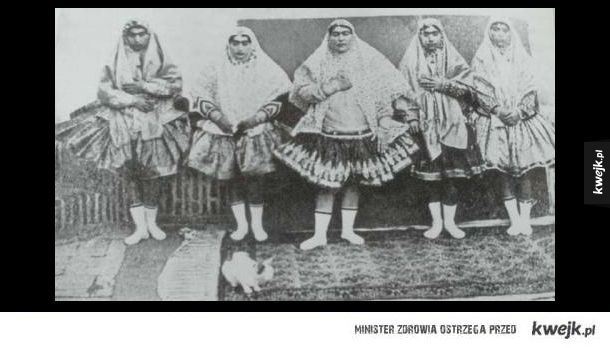 Zobacz, jak naprawdę wyglądały kobiety żyjące w haremie