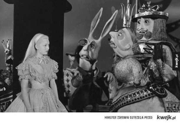 "Alicja w Krainie Czarów"  - film z 1933 roku, który dziś wydawałby się straszny
