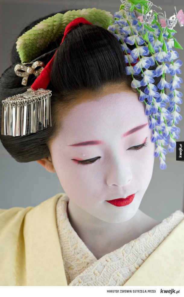 Kanzashi - japońskie ozdoby do włosów