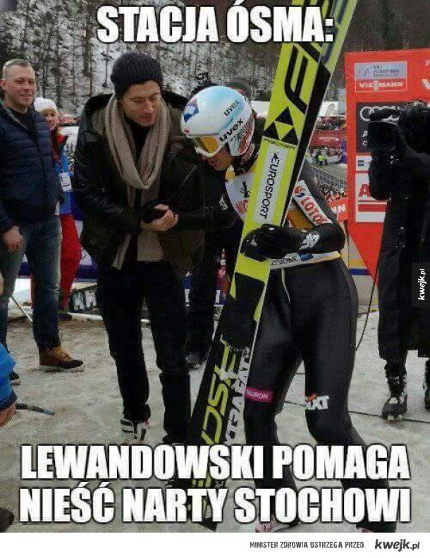 Lewandowski pomaga Stochowi