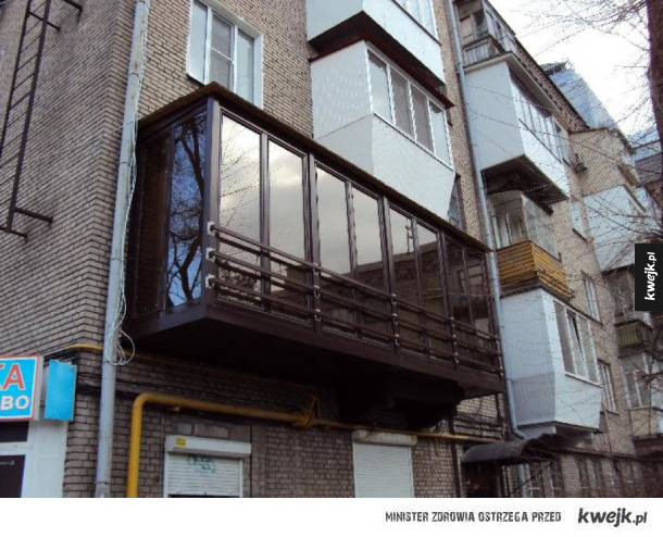 Rosyjskie balkony są tak dziwne jak sama Rosja