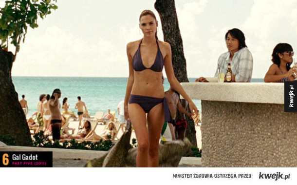 25 najlepszych scen filmowych w bikini według magazynu Maxim