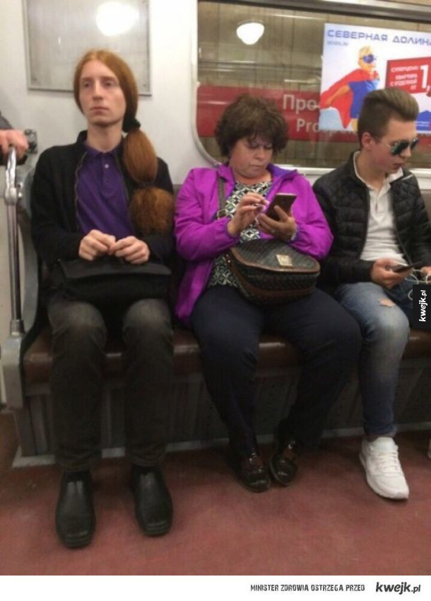 Dziwni ludzie w rosyjskim metrze