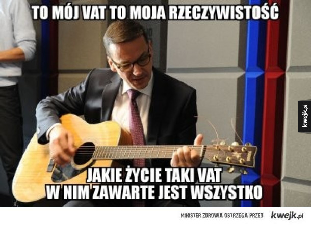 Morawiecki sings!