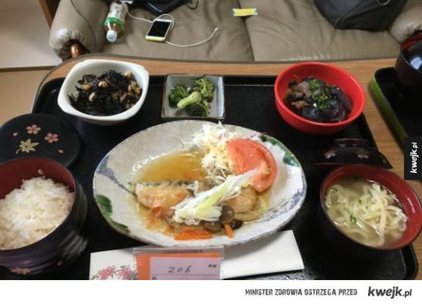 Jedzenie w japońskim szpitalu