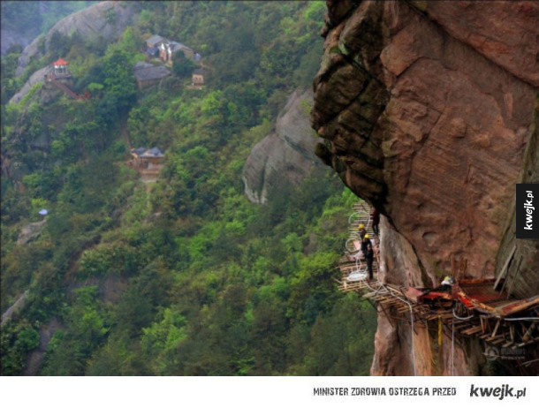 Jak Chińczycy tworzą górskie szlaki