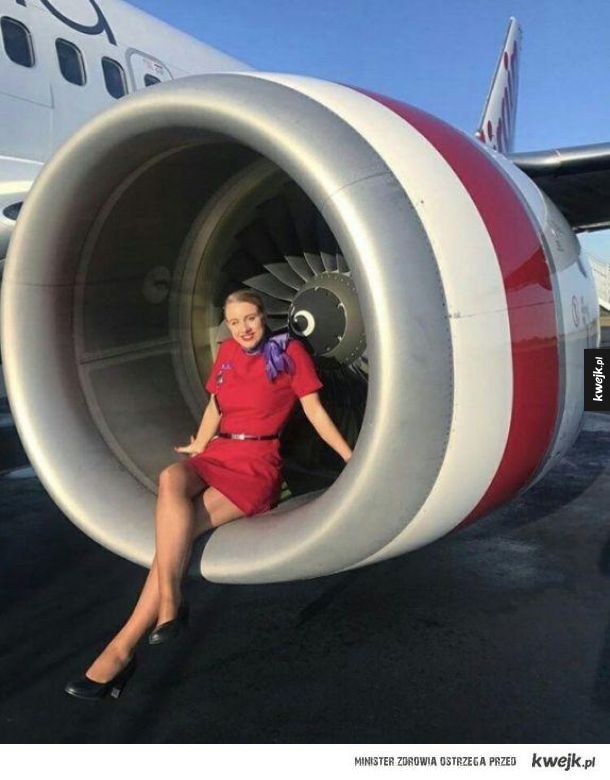 Stewardessy są przepiękne!