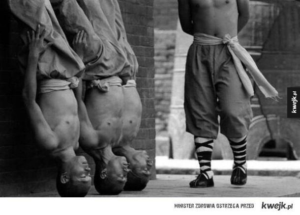 Treningi mnichów z Shaolin na fotografiach Tomasza Gudzowatego