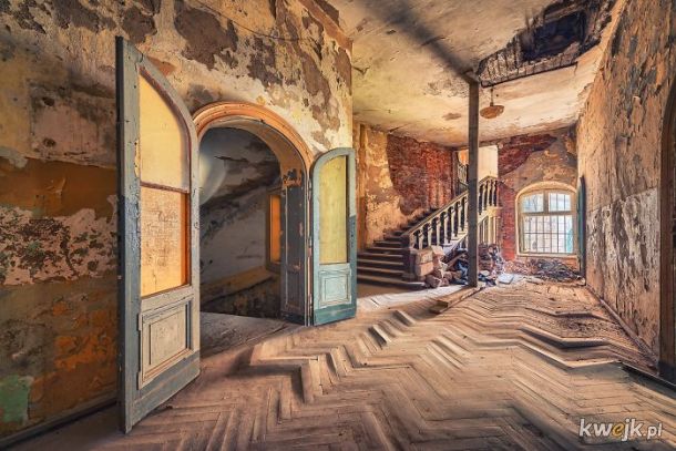 Matthias Haker robi niesamowite zdjęcia pięknych, opuszczonych miejsc