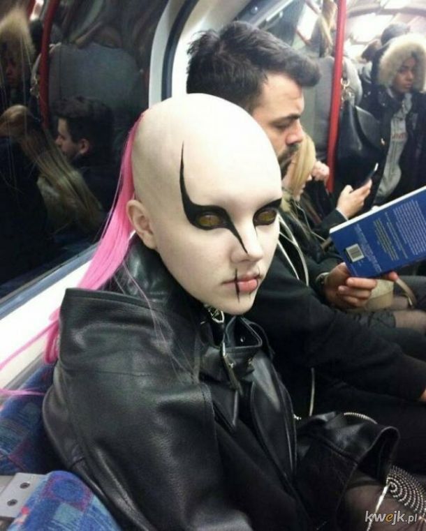 Dziwni ludzie spotkani w metrze