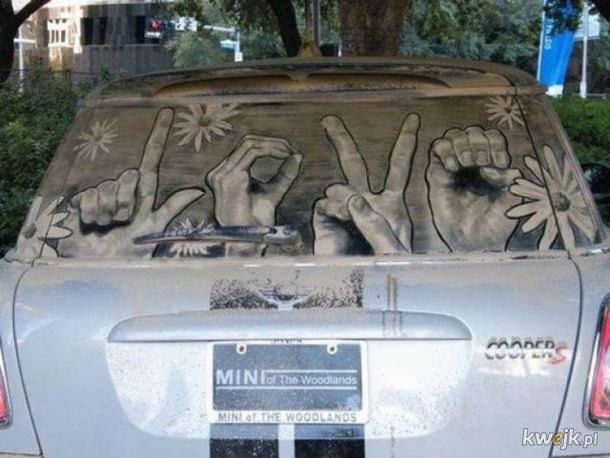 Sztuka na bardzo brudnych autach