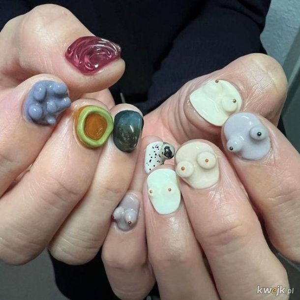 Szalone pomysły na manicure, które dziewczyny zrealizowały na swoich paznokciach, obrazek 16