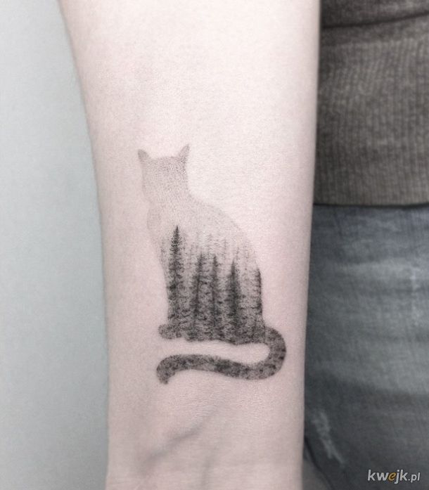 Fajne pomysły na minimalistyczny tatuaż dla kociarzy, obrazek 5