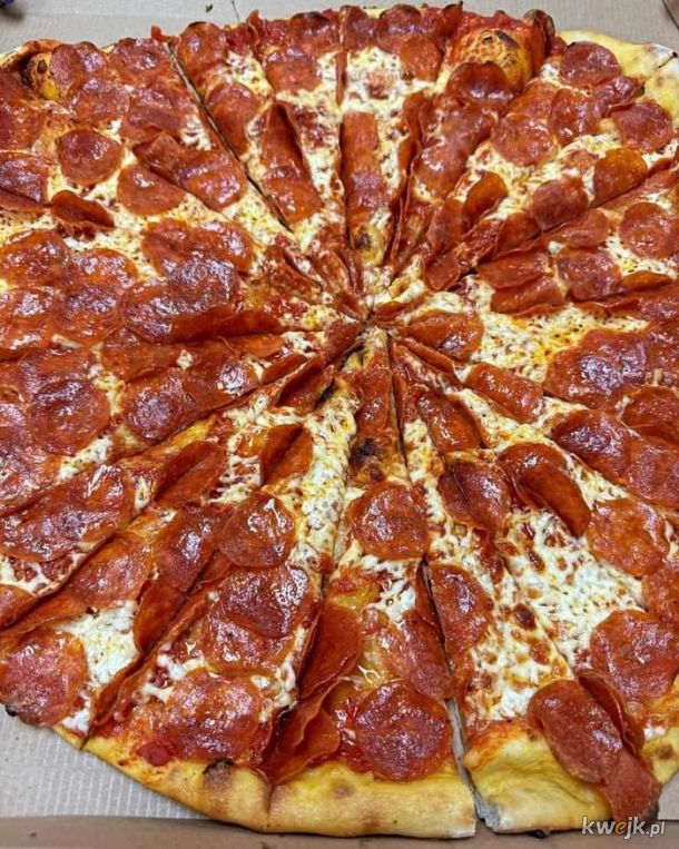 Panie Areczku, dziś pizza dla wszystkich pracowników